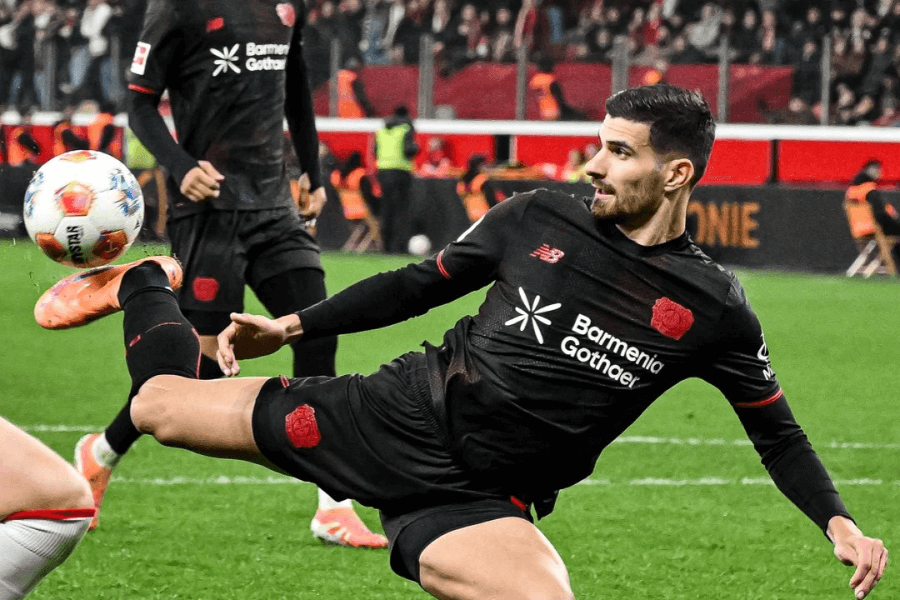 L’instant du but « scorpion » de Martin Terrier.