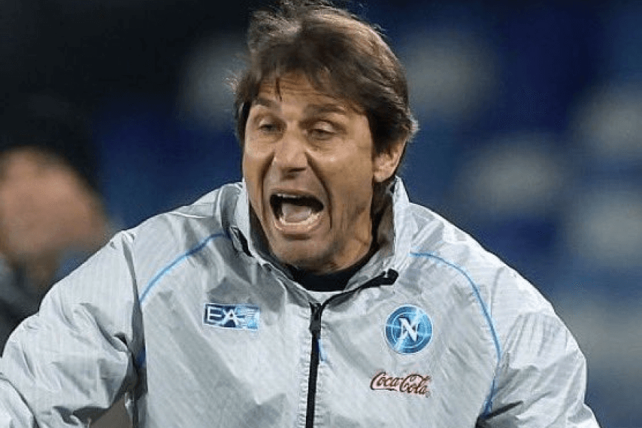 Antonio Conte entraîneur Naples déçu après élimination Ligue Champions Chelsea