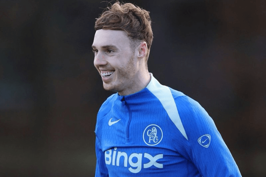 Cole Palmer milieu offensif Chelsea action match Premier League