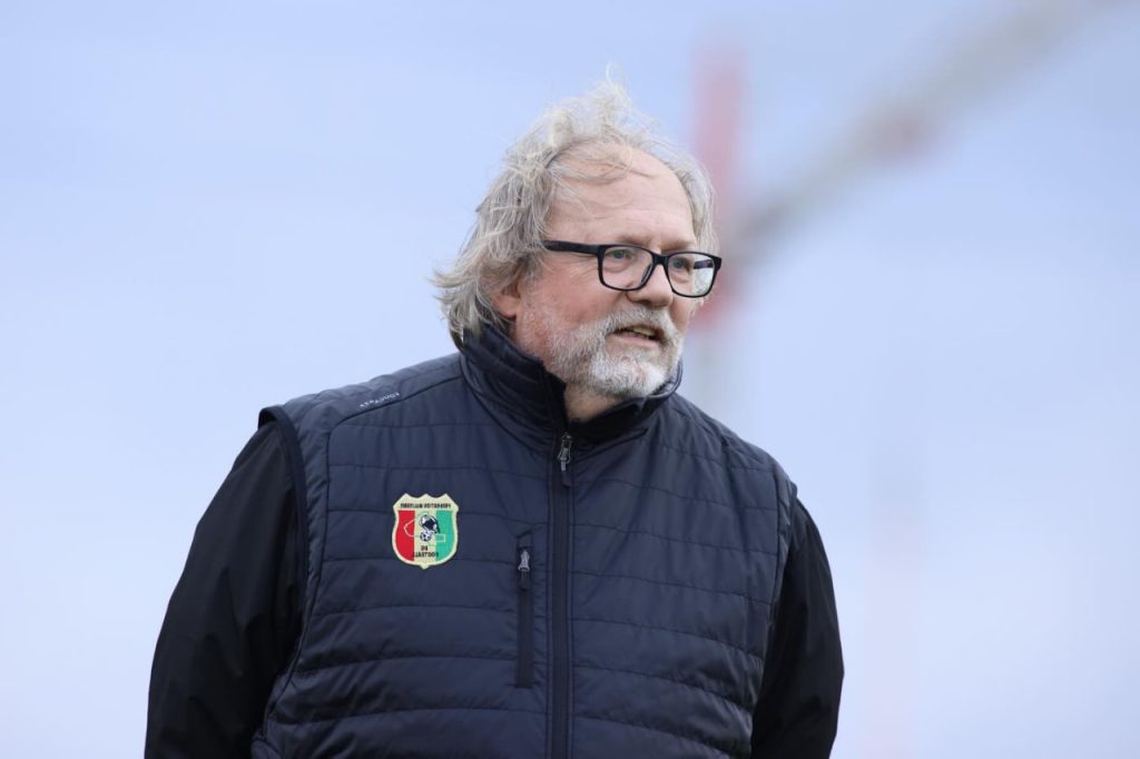 CAN 2025 : le Sud-Africain Abongile Tom arbitre Tunisie–Mali