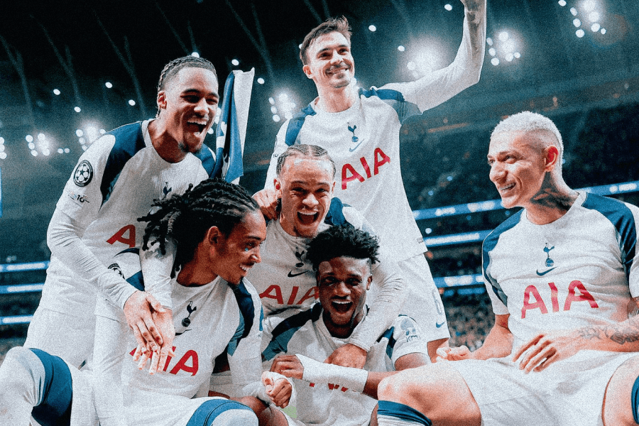 Joueurs de Tottenham tête baissée après un match de Premier League difficile