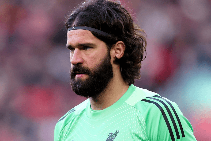 Alisson Becker arrêt décisif Liverpool Anfield Premier League mars 2026