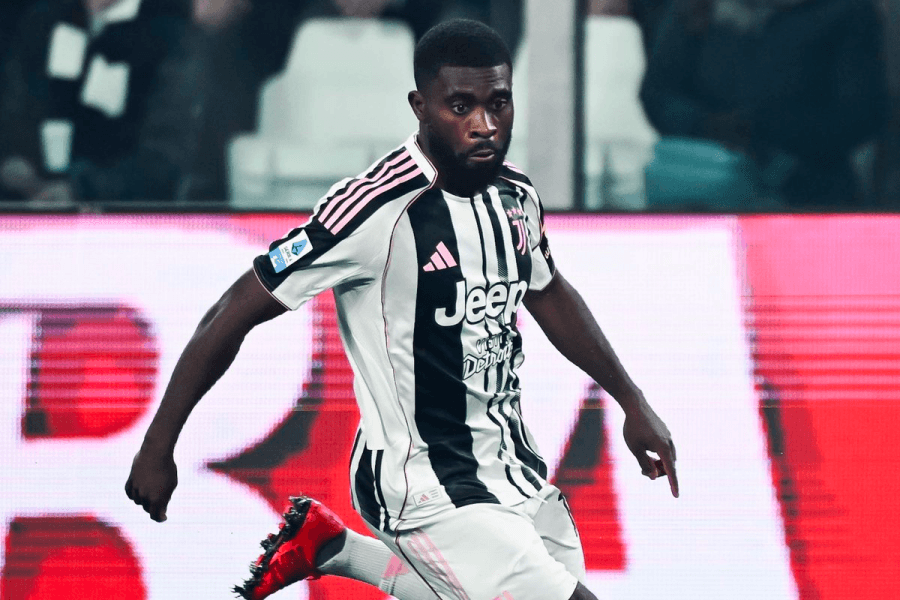 Jeremie Boga célèbre premier but titularisation Juventus Udinese 2026