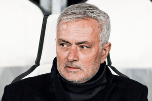 José Mourinho entraîneur Benfica conférence presse saison 2025-2026