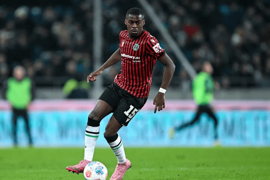 Noël Aséko Nkili milieu Hannover 96 2. Bundesliga saison 2025-26