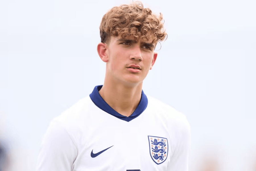 Max Dowman 16 ans Arsenal célèbre but record Premier League contre Everton 2026