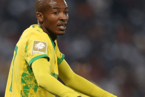 Thapelo Morena maillot Mamelodi Sundowns célébration qualification finale CAF