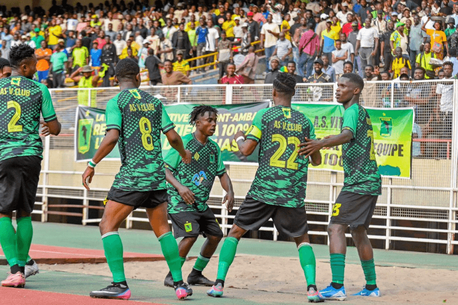 Joueurs de l'AS Vita Club au stade Tata Raphaël avant Vita Club Céleste FC Linafoot 3 juin 2026 — play-offs Illicocash Ligue 1 RDC