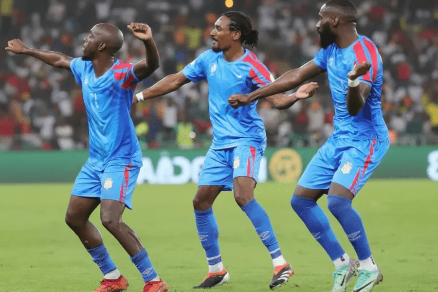 Frank Onyeka célèbre son but lors du match contre le DR Congo.