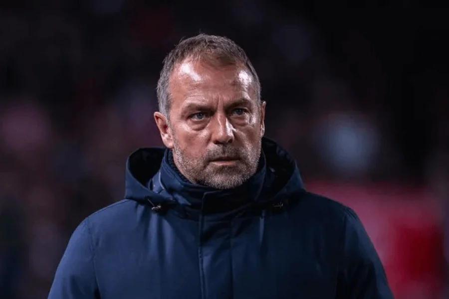 Hansi Flick dirige l’attaque du Barça 2025