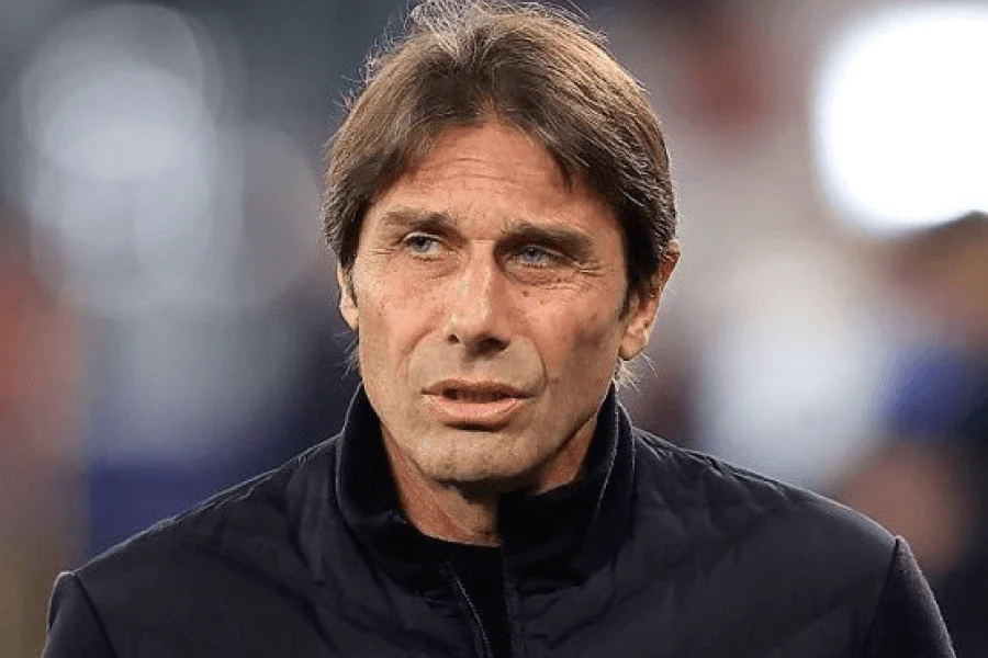 Antonio Conte bilan statistiques 17 victoires 50 matchs Ligue Champions