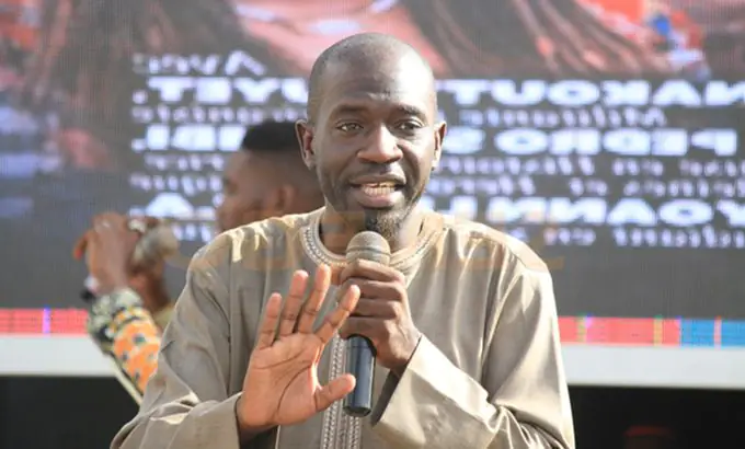 Mamadou Tounkara, défenseur central, pourrait prolonger son contrat avec GD Chaves jusqu'en 2028. Son engagement reste crucial pour l'ascension du club.
