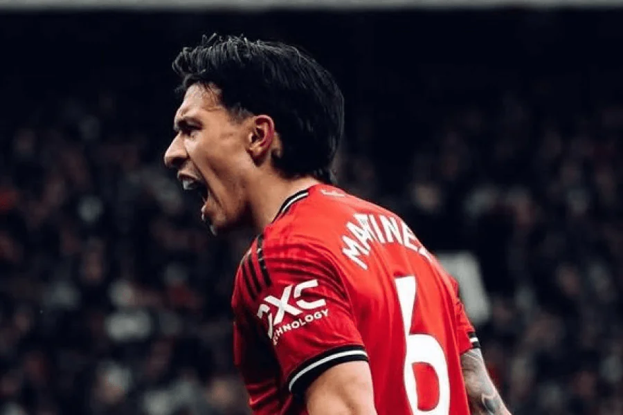 Manchester United 4ème place classement Premier League Carrick 2026