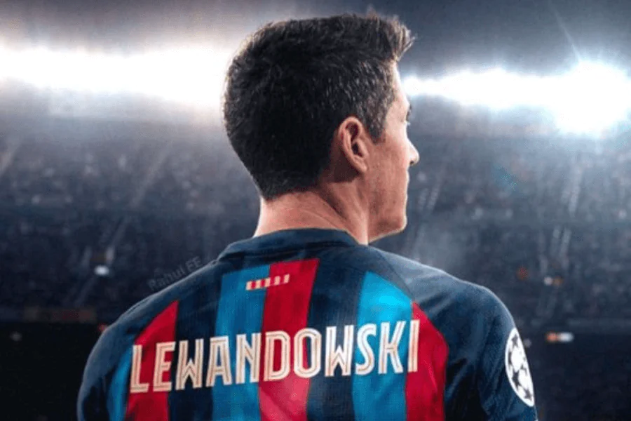 Robert Lewandowski Barcelone Gabriel Martinelli Arsenal cibles Saudi Pro League transferts