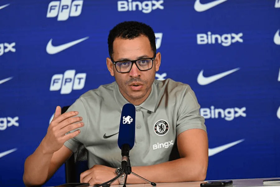Liam Rosenior entraîneur Chelsea conférence de presse Cole Palmer