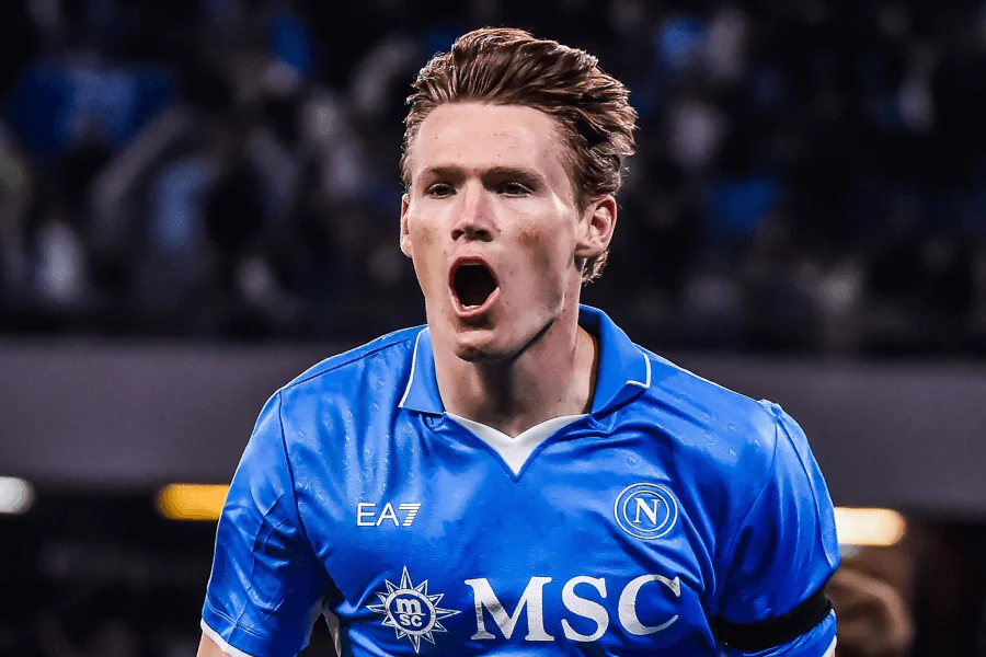 Scott McTominay Manchester United Old Trafford maillot rouge jeunesse