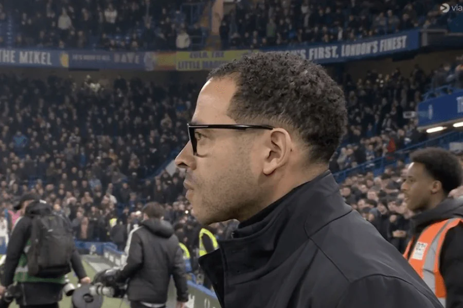Liam Rosenior dirige son premier match avec Chelsea à Stamford Bridge