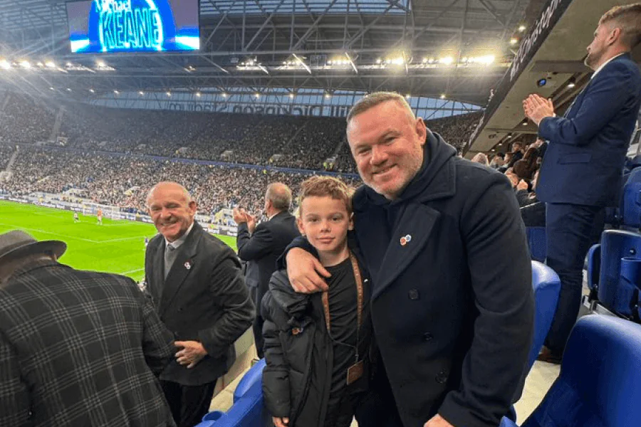 Rooney consultant Match of the Day après échecs Birmingham Plymouth coaching