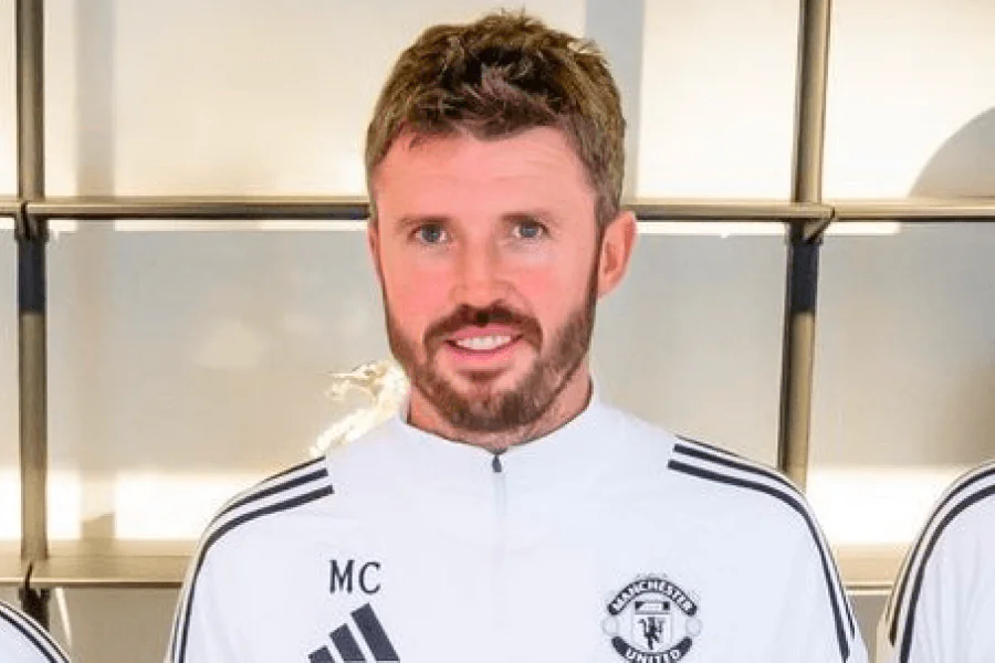 Michael Carrick manager intérim Manchester United ancien coéquipier Wayne Rooney

