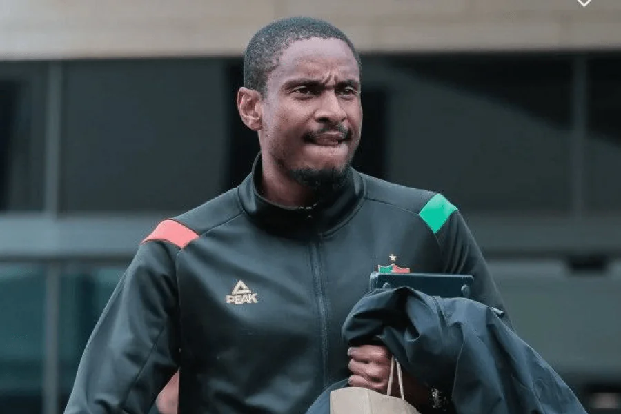 Rulani Mokwena MC Alger départ Algérie Super Cup 2025 entraîneur sud-africain