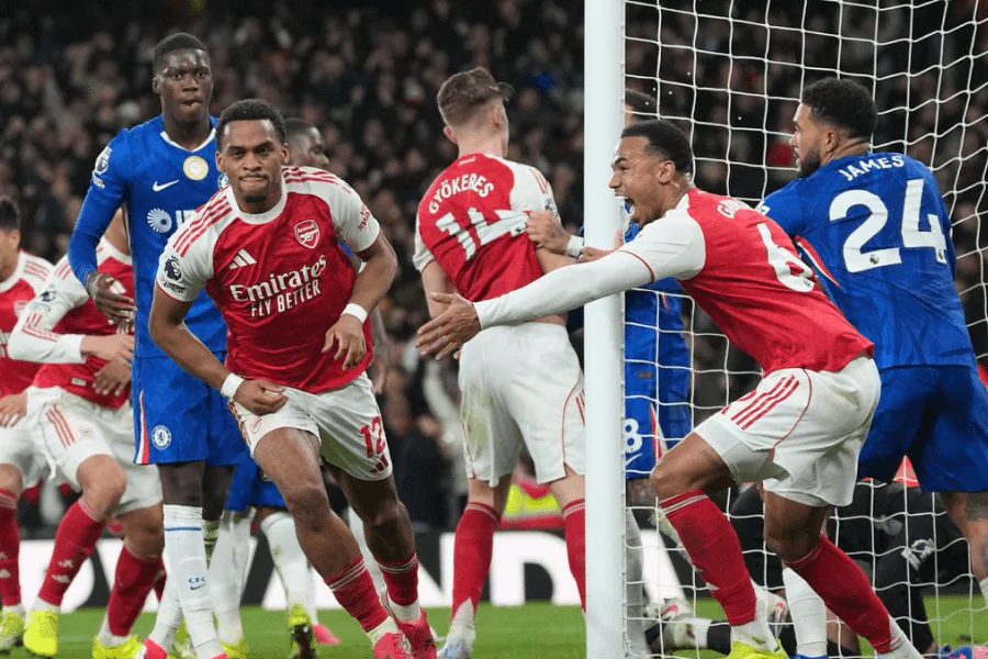 Jurrien Timber but décisif centre Rice Arsenal Chelsea Emirates 2026

