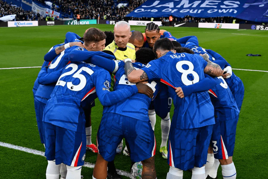 Stamford Bridge Chelsea nuit match Premier League Ligue Champions 2026