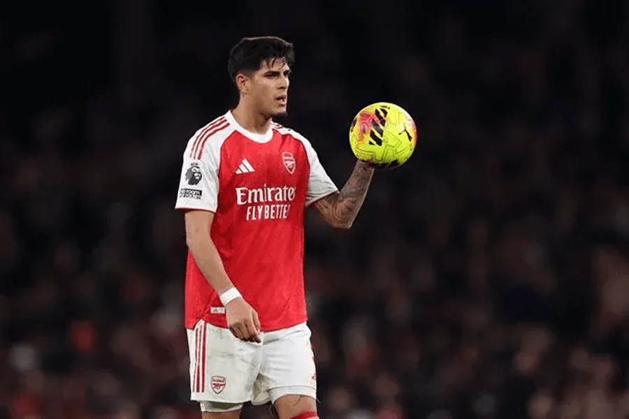 Piero Hincapié Gabriel Magalhães Arsenal retour incertain London Colney avril 2026