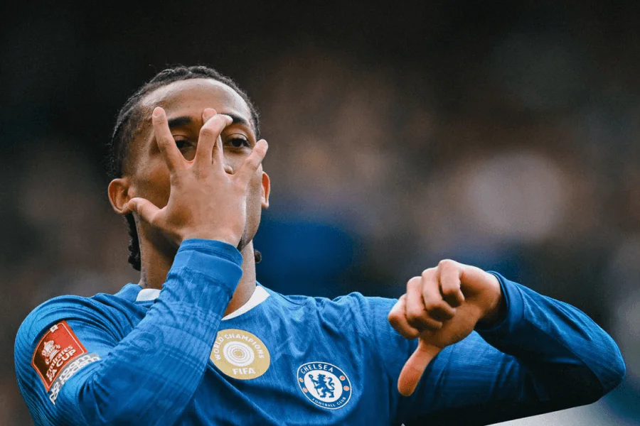 Joao Pedro célèbre un but avec Chelsea lors d'un match de FA Cup cette saison