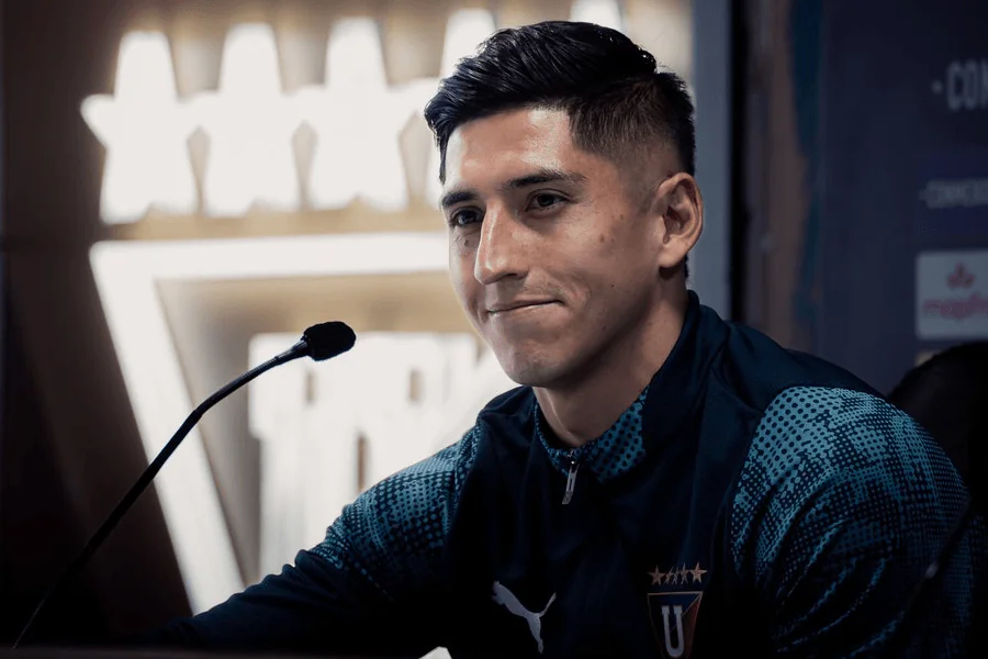 Fernando Cornejo célèbre son but contre Lanús lors de LDU Quito Copa Libertadores 2026 — 2-0 au Rodrigo Paz Delgado le 20 mai