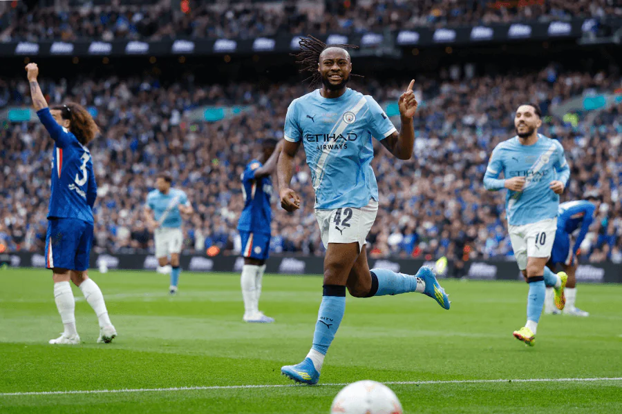 Chelsea contre Manchester City en finale de FA Cup le 16 mai 2026 à Wembley — but décisif d'Antoine Semenyo à la 72e minute