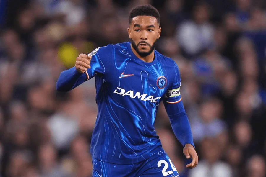 Reece James capitaine Chelsea après défaite en finale de FA Cup contre Manchester City — derby Chelsea Tottenham Reece James 19 mai 2026 à Stamford Bridge