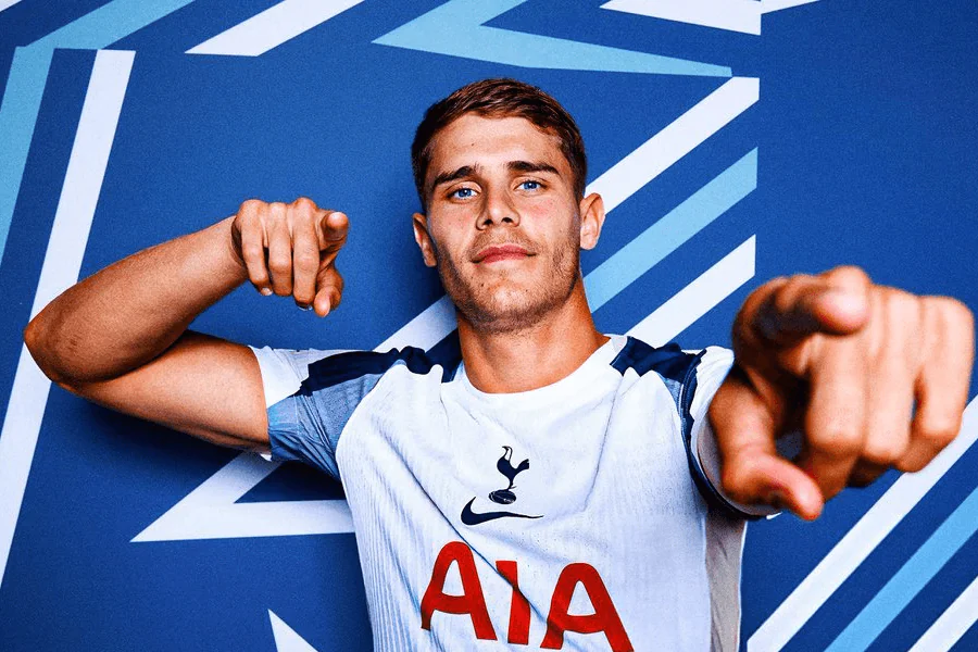 Micky van de Ven Van de Ven Tottenham avenir — duel défensif en Premier League saison 2025-26 sous le maillot des Spurs