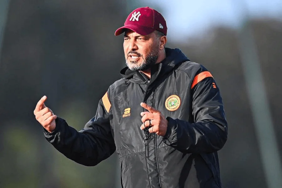 Mouïne Chaâbani entraîneur RSB Berkane avant RSB Berkane OC Safi 18 juin 2026 au Stade Municipal de Berkane – Botola Pro Inwi J25