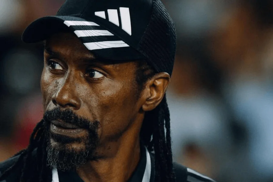Aliou Cissé sélectionneur Angola en camp à Casablanca avant Angola Mauritanie 5 juin 2026 – Fenêtre FIFA juin
